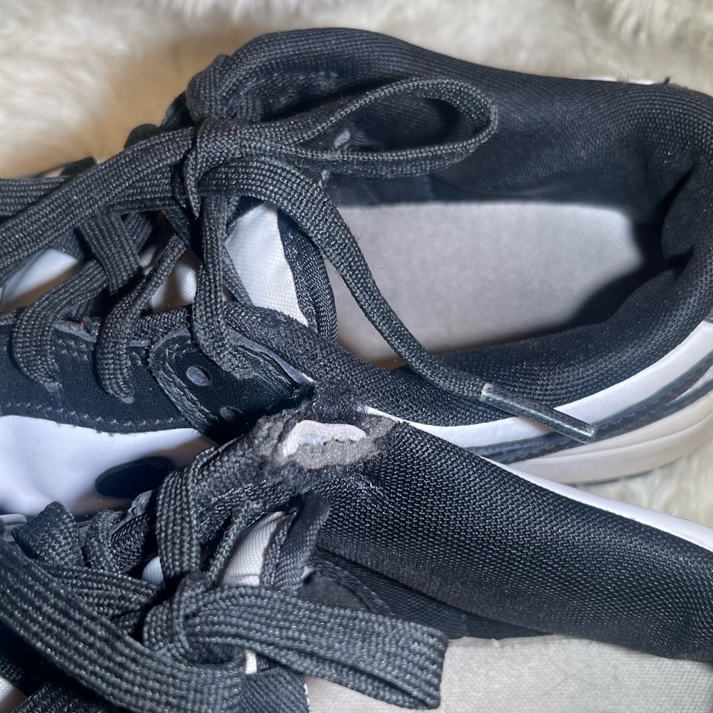 Nike low panda men’s Black and White Athletic sneakers size 9 - Picture 7 of 8